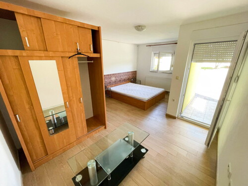 Thumbnail 6332768 - 6