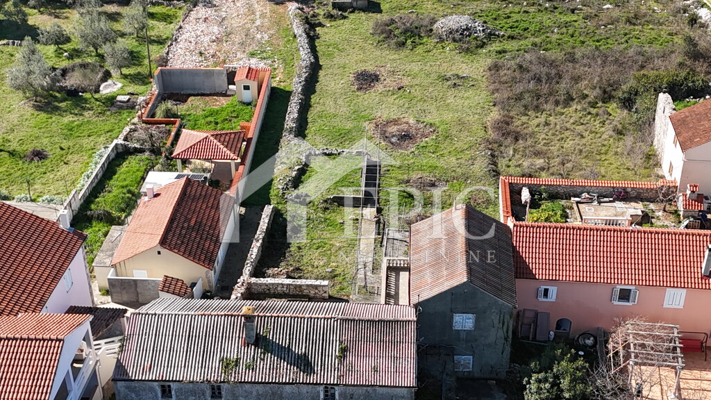 Image 6332769 - 7