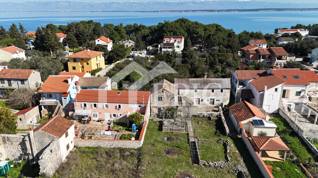 Image 6332769 - 11