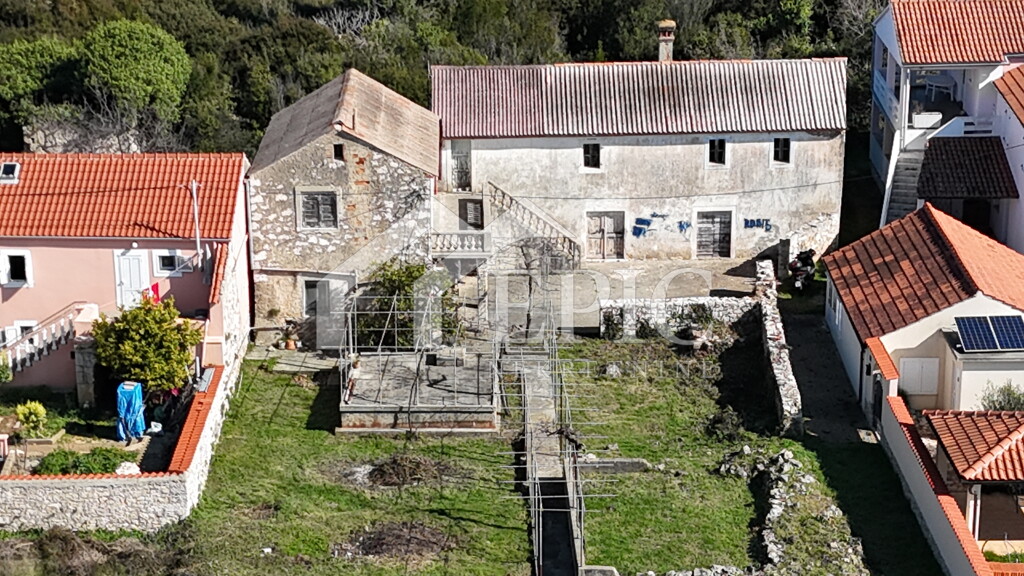 Image 6332769 - 9