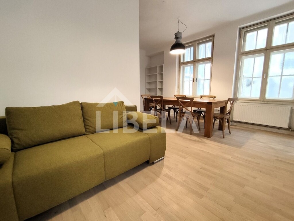 Image 6332784 - 7