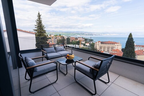 Opatija, Centar, luksuzan stan 129m2 s pogledom na more