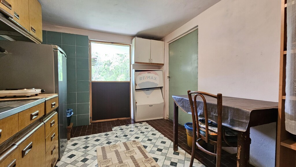 Image 6332882 - 7