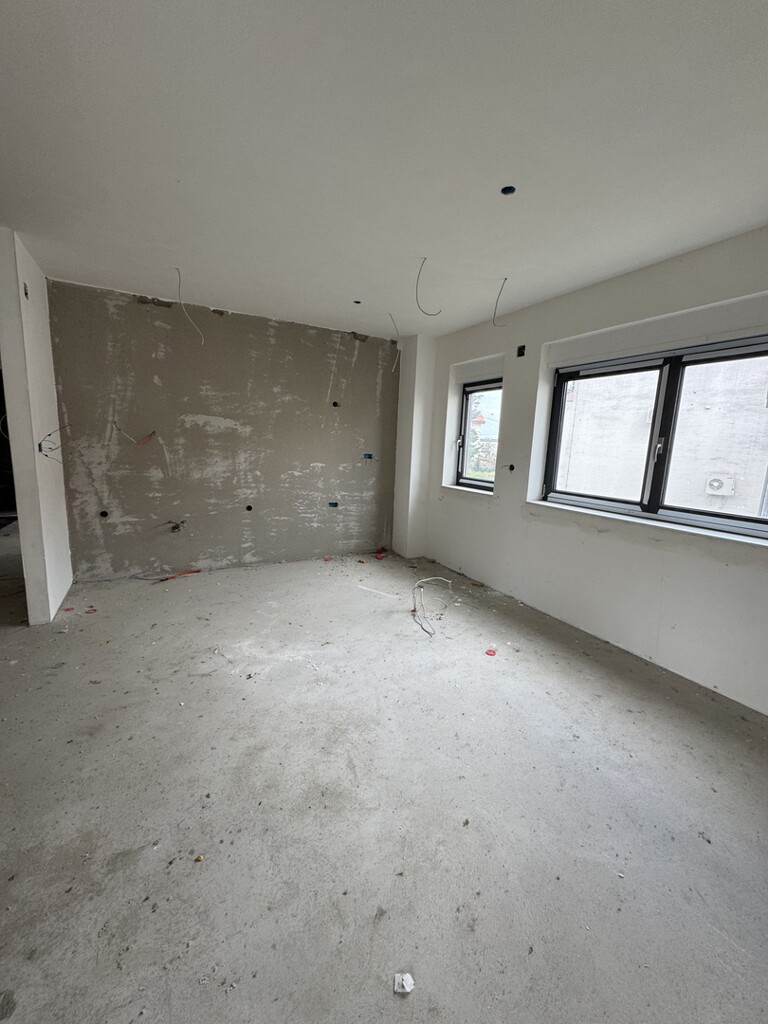 Image 6332893 - 9