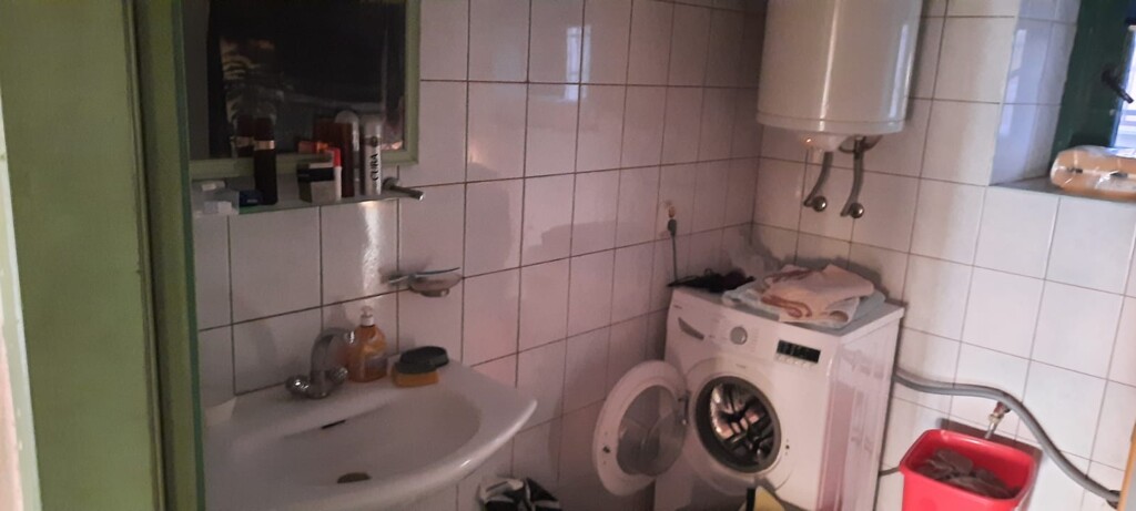 Image 6332923 - 9
