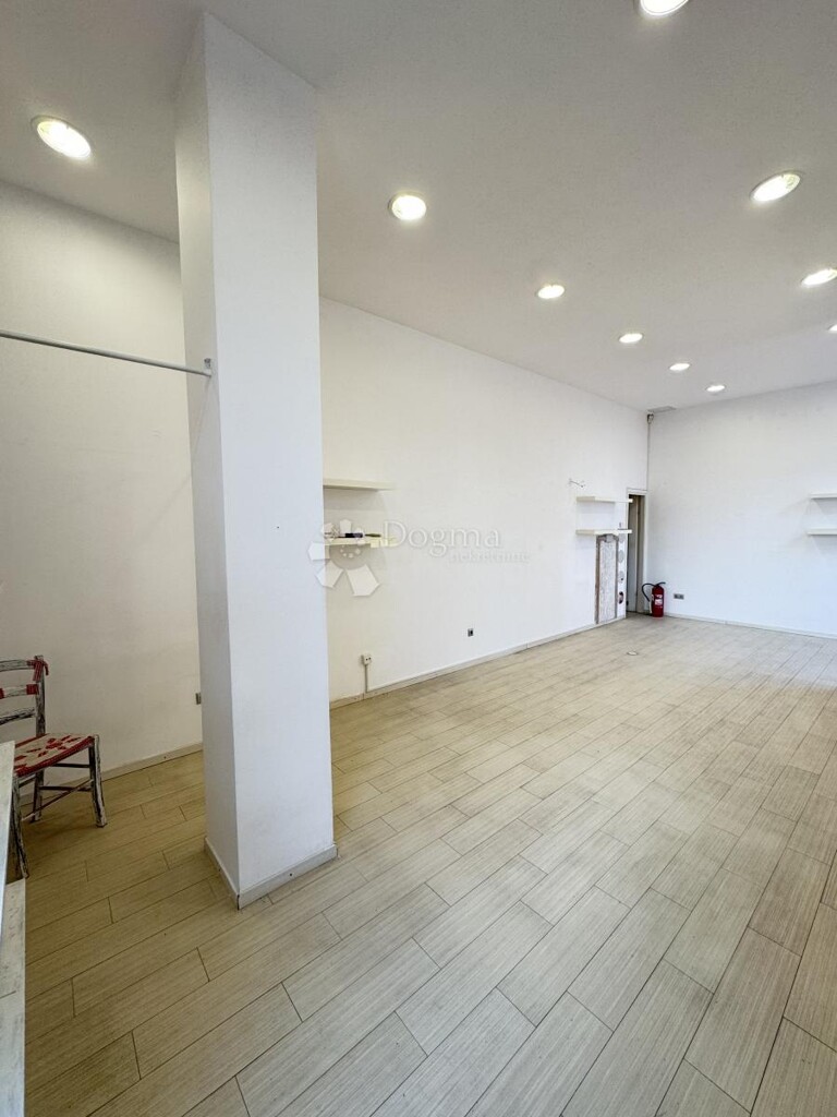 Image 6333082 - 1