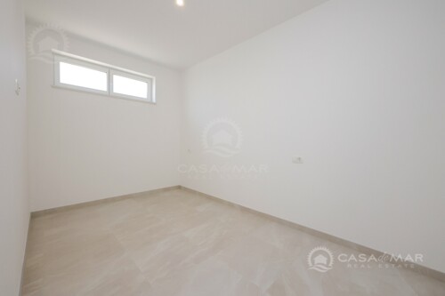 Thumbnail 6333125 - 10