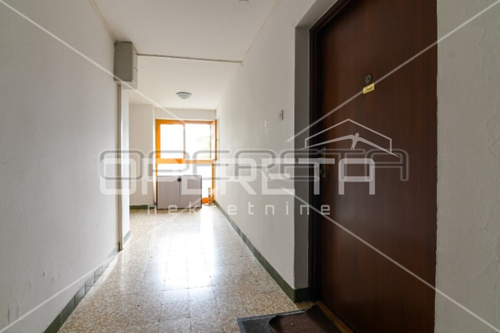 Image 6333672 - 19