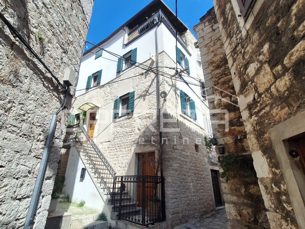Image 6333706 - 1