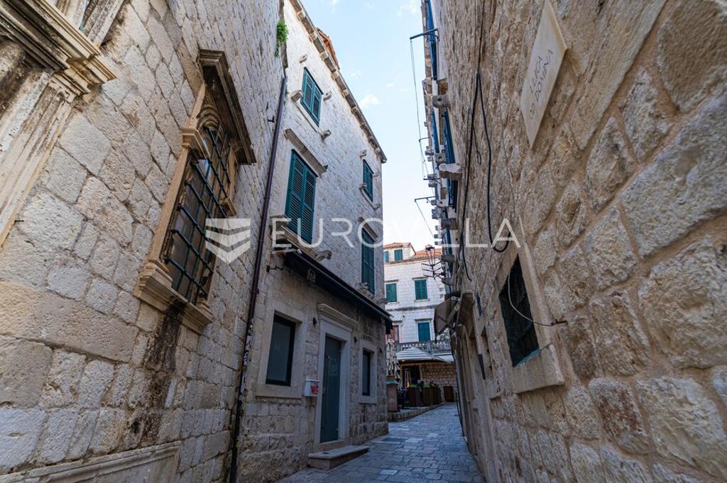 Image 6333919 - 4