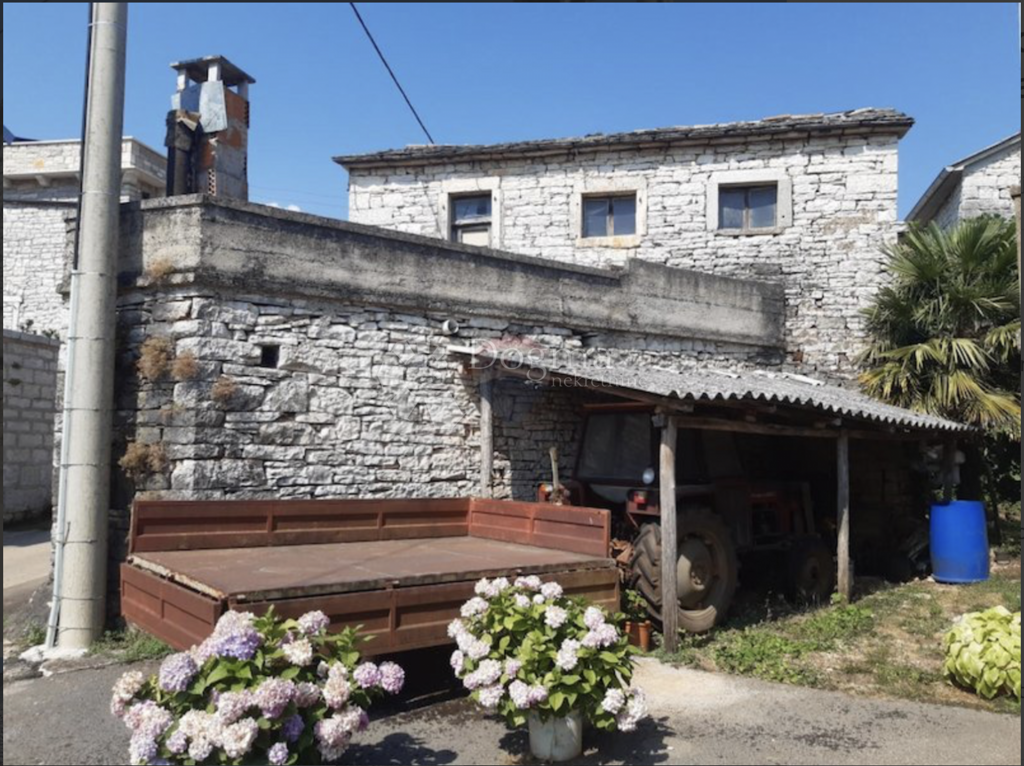 Image 6333984 - 6