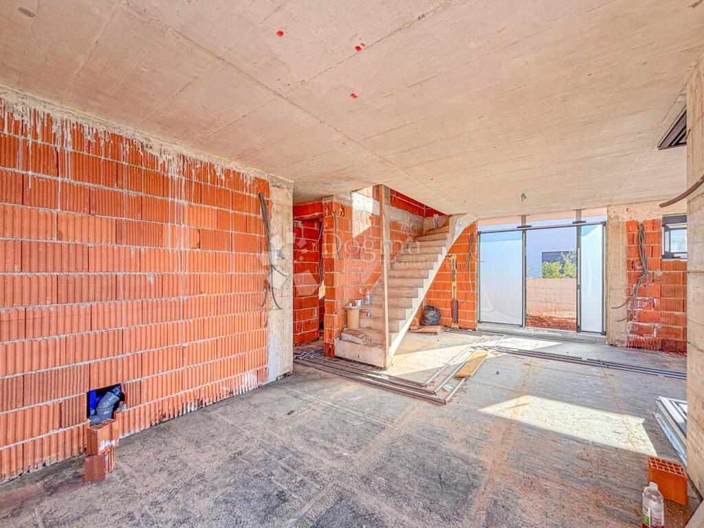 Image 6333991 - 6
