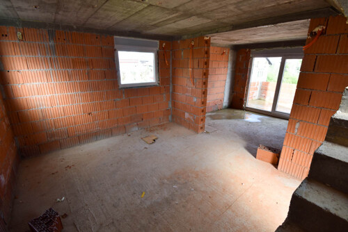 Prodaja četverosobnog stana – novogradnja, 82 m² s garažom