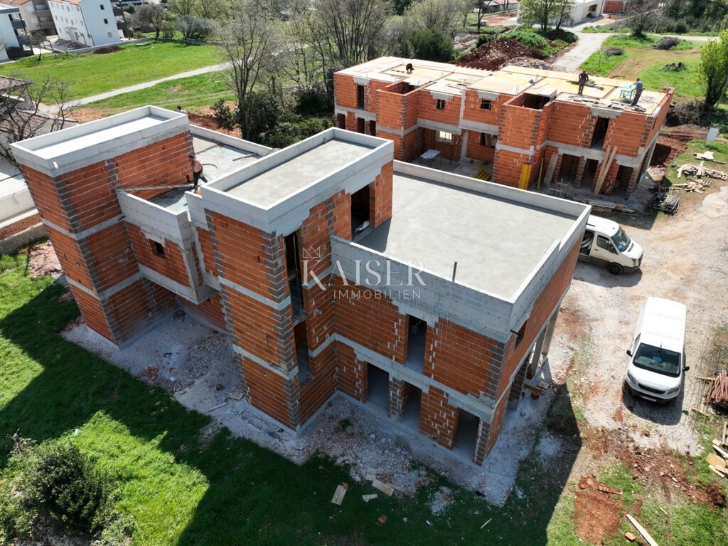 Image 6334153 - 1