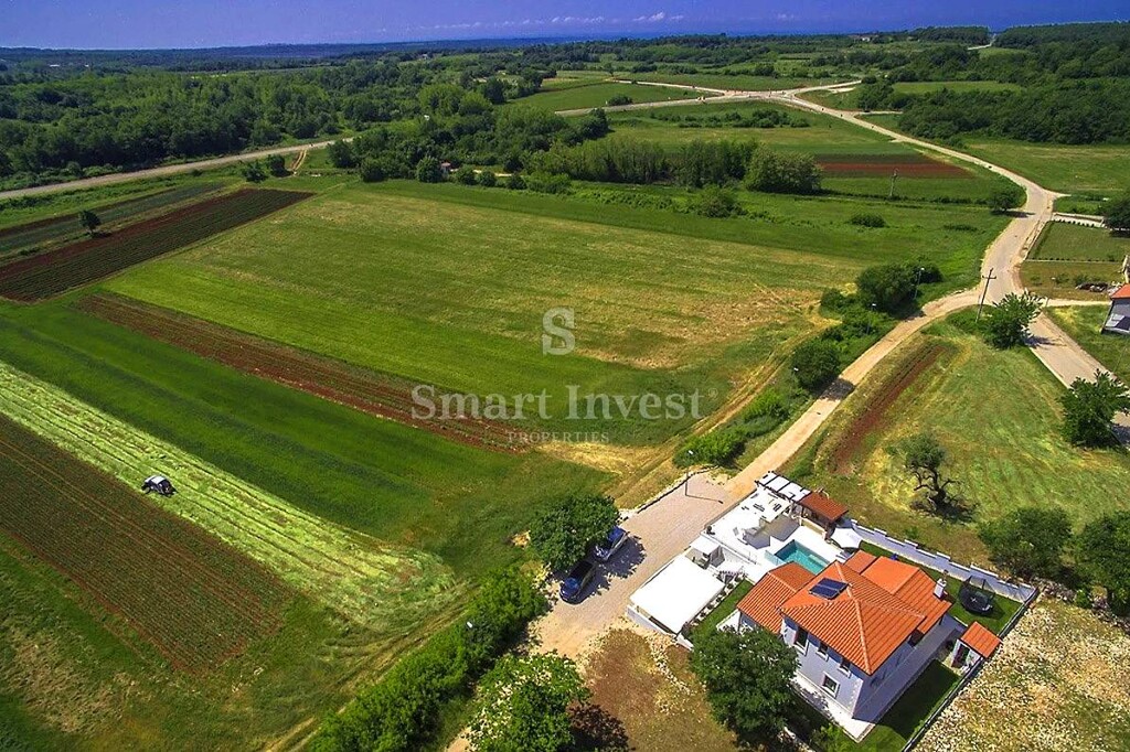 Image 6334780 - 6