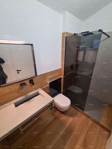 Thumbnail 6334795 - 6