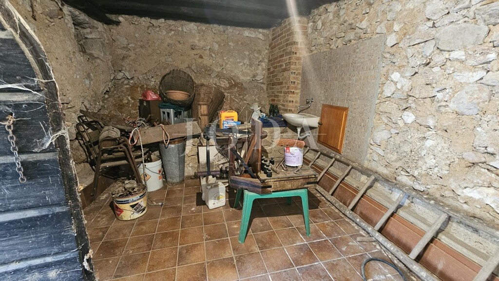 Image 6334843 - 25
