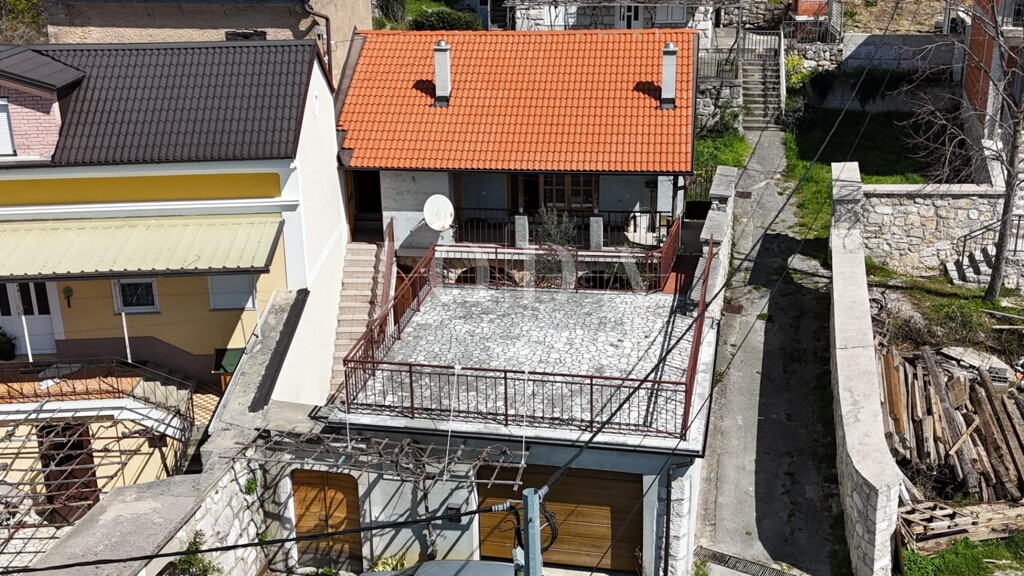 Image 6334843 - 8