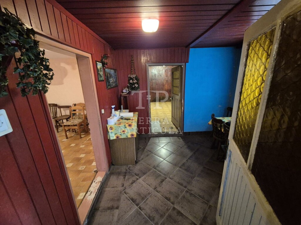 Image 6334877 - 12