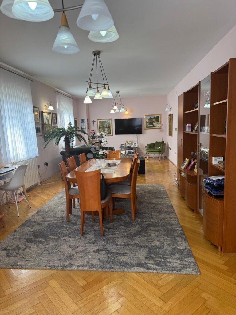 Image 6334911 - 8