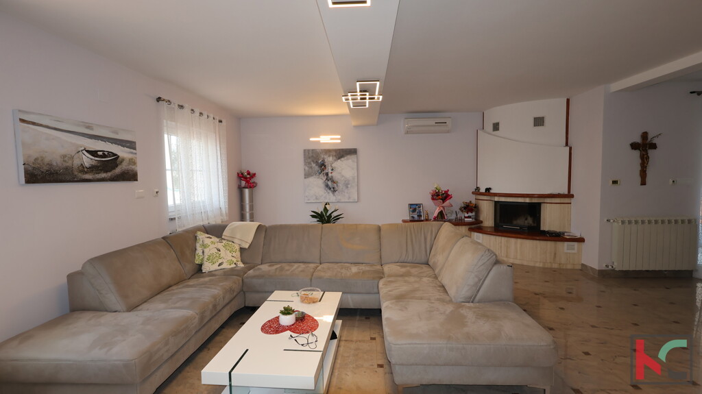 Image 6334929 - 5
