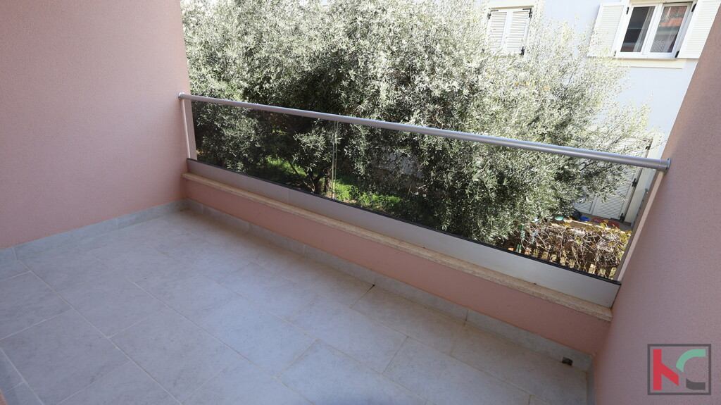 Image 6334940 - 7