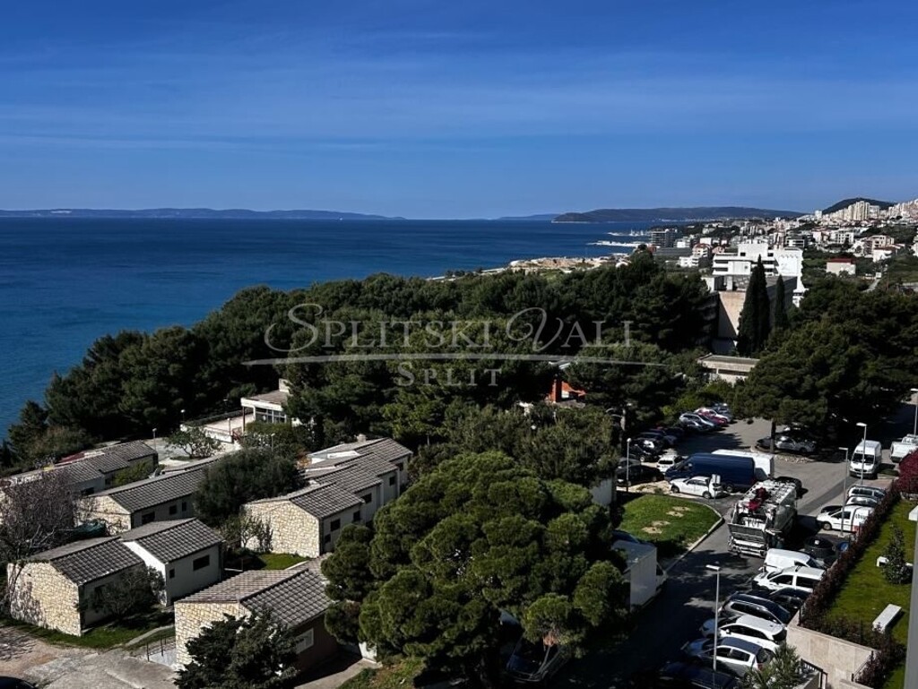 Image 6335080 - 8