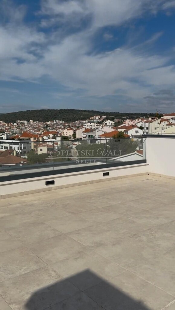 Image 6335082 - 8