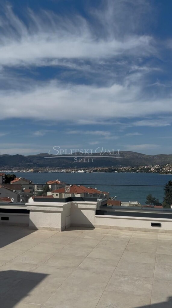 Image 6335082 - 7
