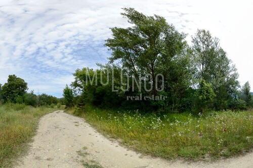 Thumbnail 6335116 - 6