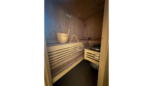 Thumbnail 6335440 - 2