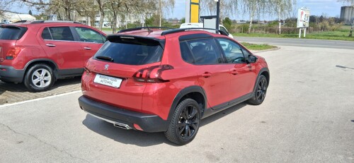 Thumbnail 6335467 - 6