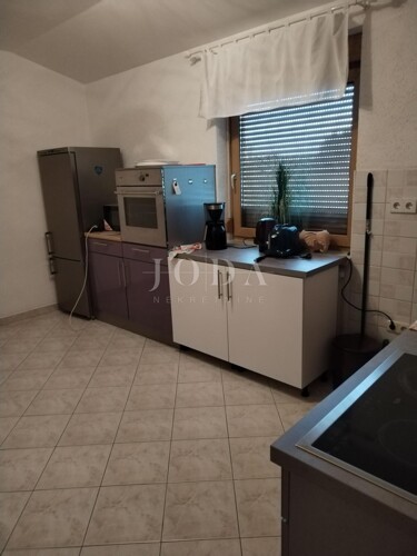 Thumbnail 6335527 - 4