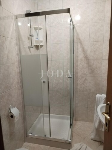 Thumbnail 6335527 - 13