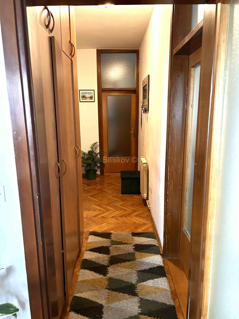 Image 6335614 - 8