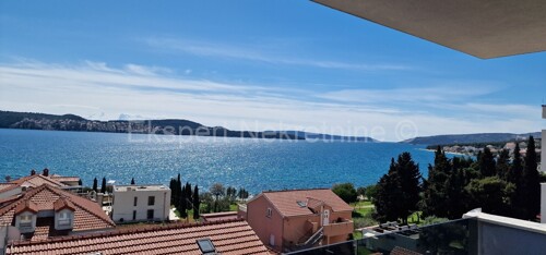 Thumbnail 6335621 - 3