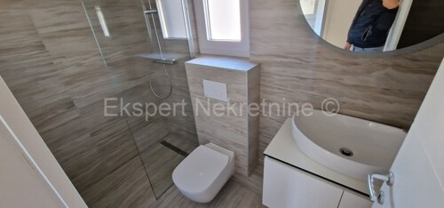 Thumbnail 6335622 - 14