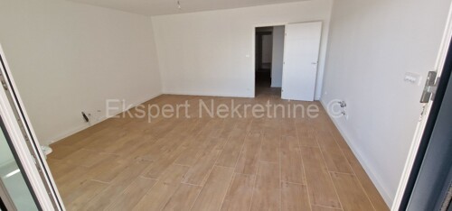 Thumbnail 6335622 - 8