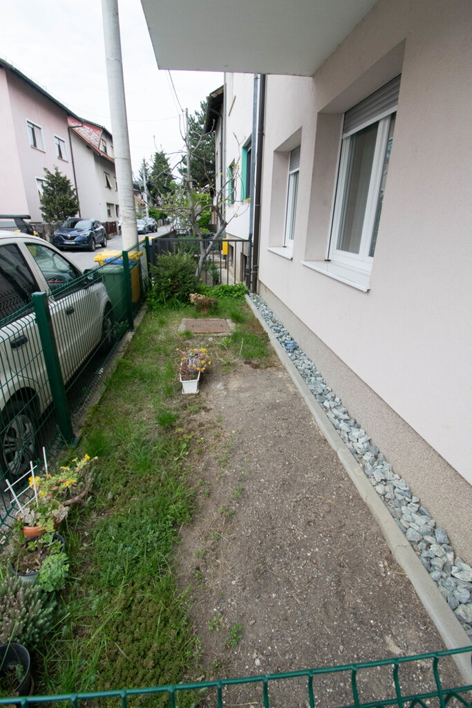 Image 6335686 - 11