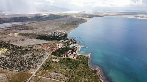 KOŠLJUN ( PAG ) ATRAKTIVNO GRAĐEVINSKO ZEMLJIŠTE 200 M OD MORA PRODAJA