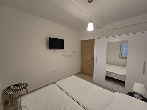 Thumbnail 6335703 - 11