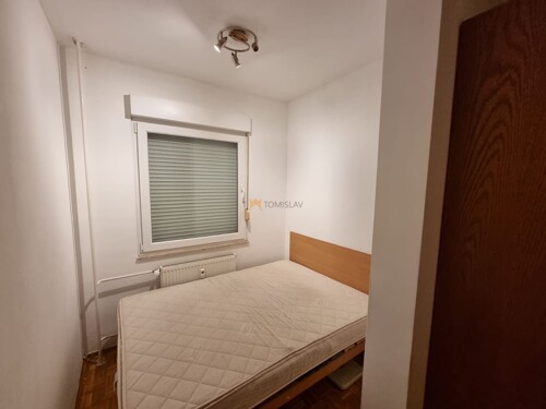Stan u zgradi, 110 m2