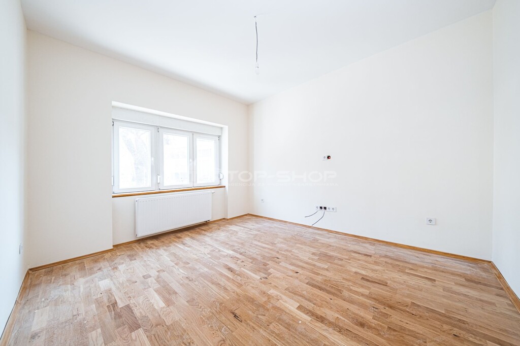 Image 6335714 - 7