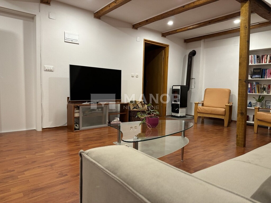 Image 6335764 - 1