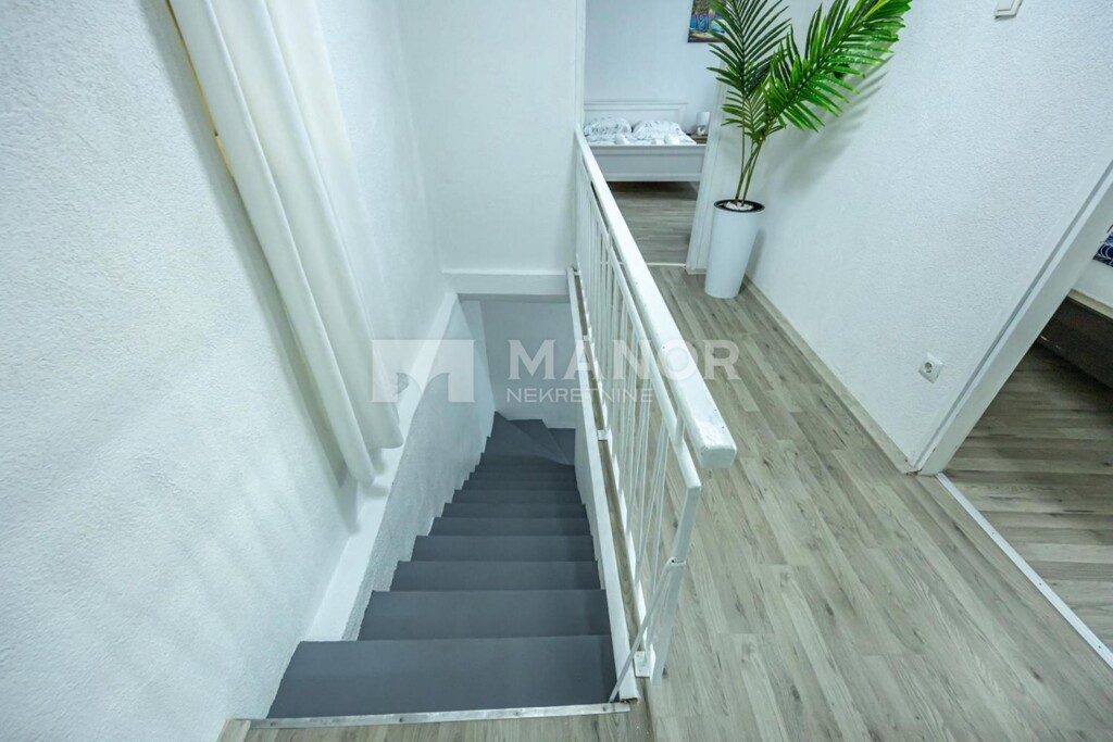 Image 6335768 - 15