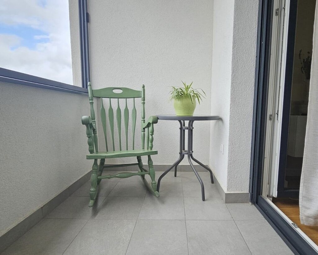 Image 6335825 - 7