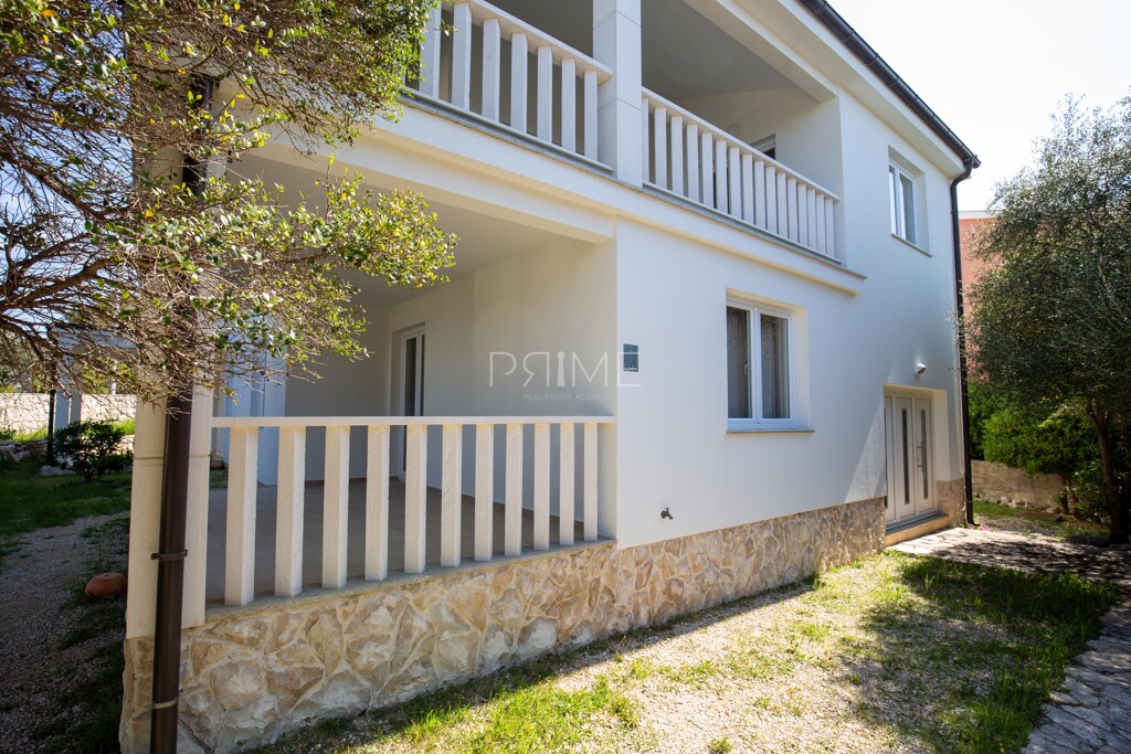 Image 6336037 - 3