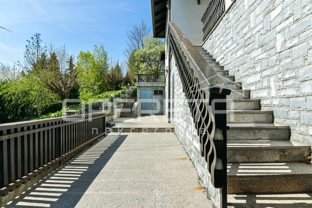 Image 6336045 - 10