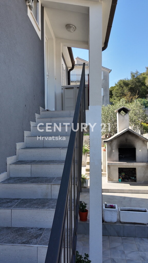 Image 9