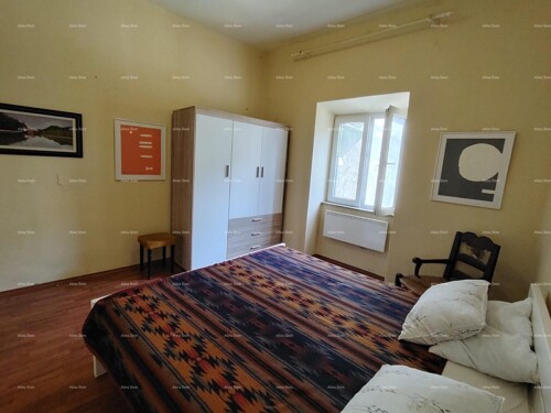 Thumbnail 6336066 - 12